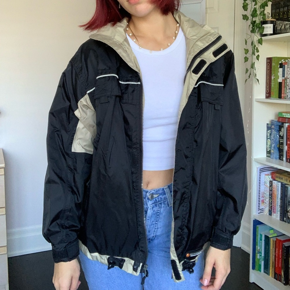 Misty mountain wind breaker